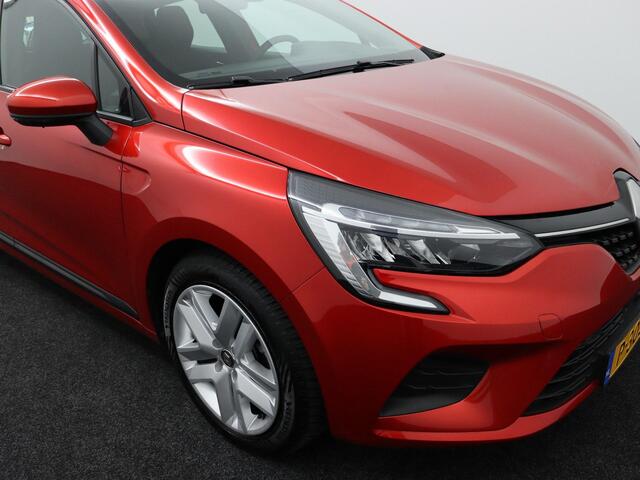 Renault CLIO 1.0 TCe Zen / 1E EIGENAAR / ALL SEASONBANDEN / NAVIGATIE /