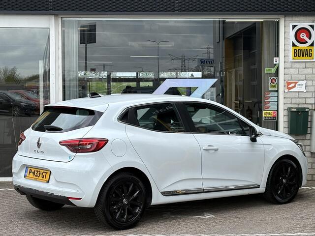 Renault CLIO 1.0 TCe Intens | NAP | 360 Graden camera | Climate Control | Key-less | LED | DAB | Lichtmetaal |