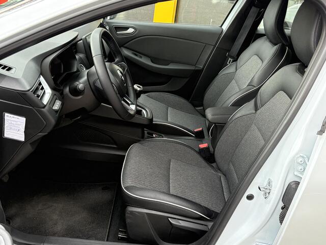 Renault CLIO 1.0 TCe Intens | NAP | 360 Graden camera | Climate Control | Key-less | LED | DAB | Lichtmetaal |