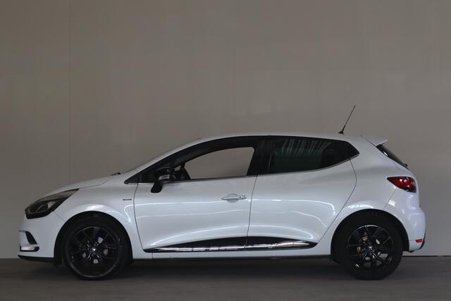 Renault CLIO 0.9 TCe Limited NL-Auto!! Apple Car-play I PDC I Navigatie