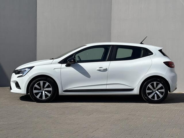 Renault CLIO 1.6 E-Tech Hybrid 140 Zen / Automaat / Apple Carplay/Android Auto / Parkeersensoren Achter / Led / DAB / Lane Assist /