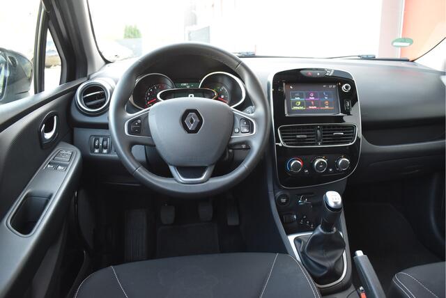 Renault CLIO Estate 0.9 TCe Limited Navi, Cruise control, PDC
