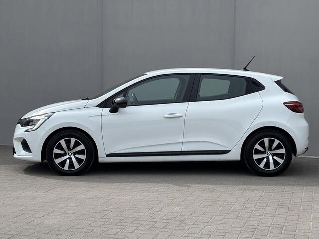 Renault CLIO 1.6 E-Tech Hybrid 140 Zen / Automaat / Apple Carplay/Android Auto / Parkeersensoren Achter / Led / DAB / Lane Assist /