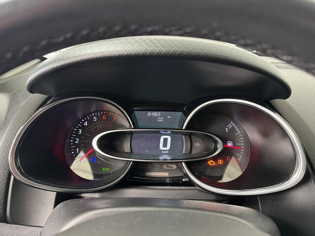 Renault CLIO 0.9 TCe Intens | Navigatie | Achteruitrijcamera | Climate Control | DAB+ |