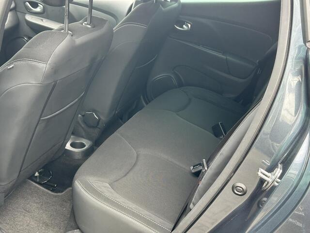 Renault CLIO 0.9 TCe Limited | Navigatie | Parkeersensoren Achter | Airco | Cruise Control |