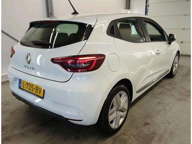 Renault CLIO 1.0 TCe Zen / 6Versn. / 5drs./ Pdc./ Airco / Navigatie / Radio multimedia / Apk 04-2027