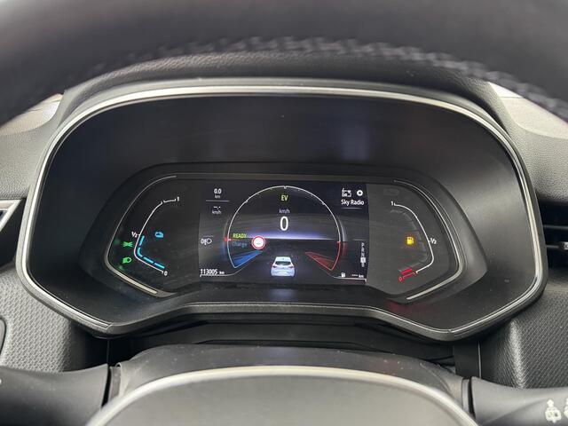 Renault CLIO 1.6 E-Tech Hybrid 140 Zen | Apple CarPlay / Android Auto | Trekhaak | Parkeersensoren | Cruise Control |