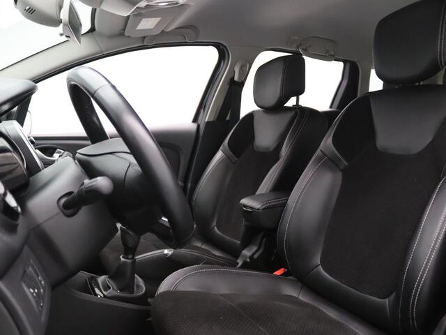 Renault CLIO Estate TCe Intens 90pk Camera | Cruise | Navi | Parkeersens. v+a