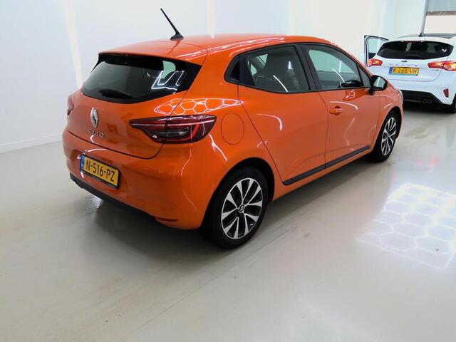 Renault CLIO 1.0 TCE ZEN I APPLE CARPLAY I CRUISE CONTROL I PARKEERSENSOREN I ORANGE VALENCIA