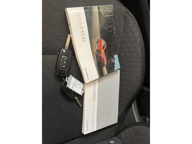 Renault CLIO 1.0 TCe Zen / Eerste Eigenaar / Navigatie / Dealer Onderhouden / Airco / Cruise Control / Apple CarPlay/Android Auto /