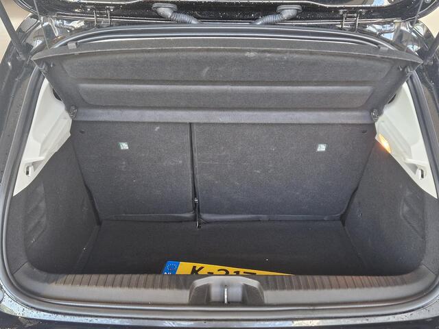 Renault CLIO 1.0 TCe Intens | TREKHAAK | DEALER ONDERHOUDEN | GROOT SCHERM| DODEHOEK DETECTIE | COMPLETE AUTO! |