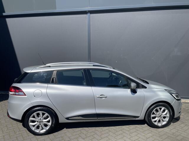 Renault CLIO Estate 0.9 TCe Intens Airco - Achteruitrijcamera - Parkeersensor achter - Navigatie - Cruise control - Dakrails - Licht metalen velgen 16 inch - Led verlichting - Elektrische ramen - Keyless entry/ start - Bluetooth - Stuur multifunctioneel - Stuur leder 