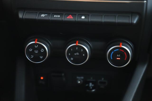 Renault CLIO 1.0 TCe Zen 101PK Navigatie Airco Carplay Android Cruise Control LED Rijstrooksensor Parkeersensor