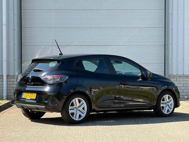 Renault CLIO 1.6 E-Tech Full Hybrid 145 evolution / 1e Eigenaar / NL Auto / Apple Carplay / Android Auto / Cruise Control /
