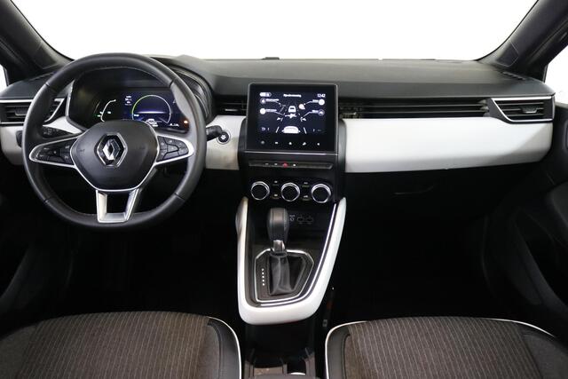 Renault CLIO 1.6 E-Tech Hybrid 145 Techno Clima | Carplay | LED | Cruise | Half leer.