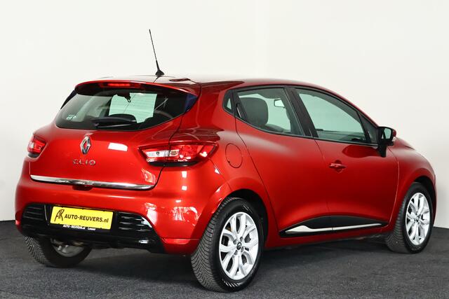 Renault CLIO 0.9 TCe Limited / Lichtmetaal / Navi / 4S band / Airco