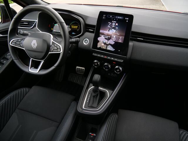 Renault CLIO 1.6 E-Tech Full Hybrid 145 esprit Alpine Automaat Navigatie / LED / 17 Inch / Apple Carplay