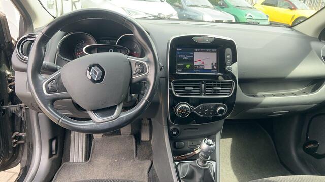 Renault CLIO Estate 1.2 TCe 120 Intens l CAMERA l TREKHAAK l LED l CRUISE l CLIMATE l DEALER ONDERHOUDEN