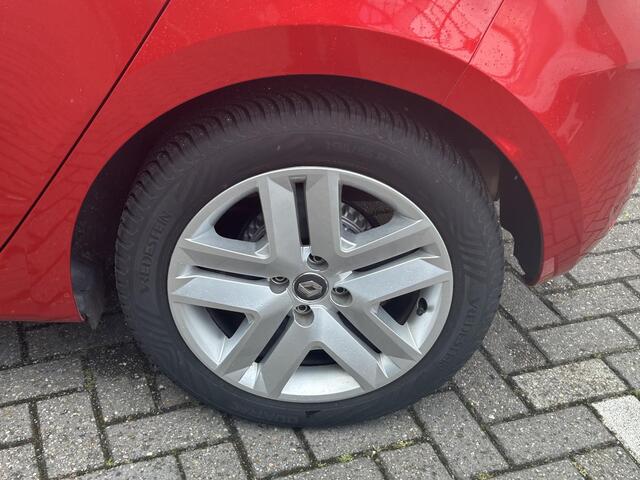 Renault CLIO 1.0 TCe Zen | Carplay | Cruise Control | Parkeerhulp Achter | Dealer Onderhouden