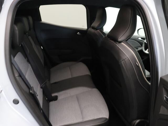 Renault CLIO E-Tech Full Hybrid 145pk techno | Achteruitrijcamera | Climate Control | Lichtmetalen velgen | Navigatie met Apple Carplay en Android Auto |