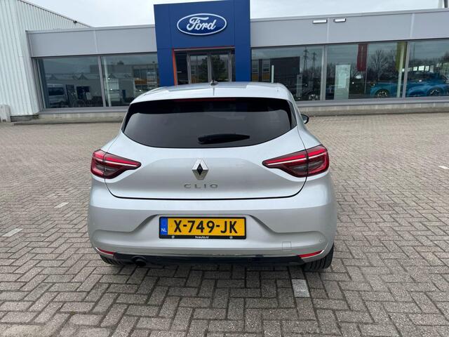 Renault CLIO 1.0 TCe Intens 100pk | Navigatie | Pack Style | Trekhaak Afneembaar