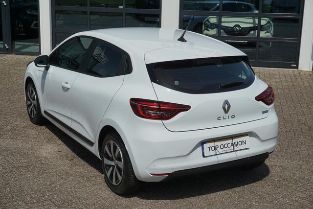 Renault CLIO 1.6 E-Tech Hybrid 145 Equilibre