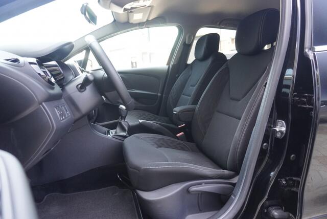 Renault CLIO Estate 0.9 TCe Limited CarPlay | Keyless | Airco | NAP | Navigatie