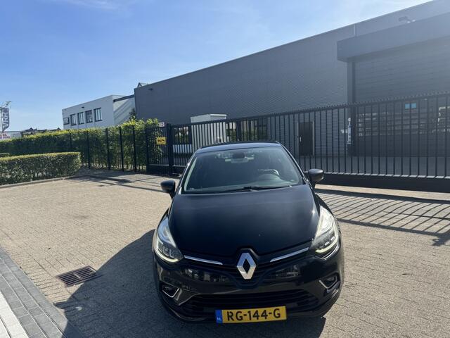 Renault CLIO 1.5DCI Intens Keyl. Led Leer Clima Sensor