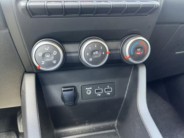 Renault CLIO 1.0 TCe / Navigatie / Parkeerhulp. / Airco / Cruise / Apple Carplay - Android Auto /