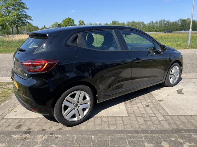 Renault CLIO 1.6 E-Tech Hybrid 140PK / Dealer onderhouden / Automaat / Airco / Apple Carplay - Android Auto / 2e Pinksterdag open 09.30 - 17.00 uur