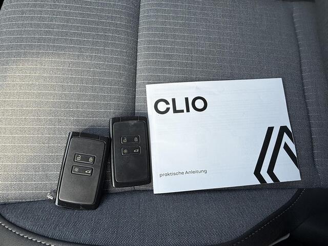 Renault CLIO 1.6 E-Tech Full Hybrid 145 Techno / Automaat / Navigatie / Cruise Control/ Apple&Android Carplay / Stoel&Stuur Verwarming / Camera / Climate Control / Bluetooth