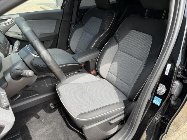 Renault CLIO 1.6 E-Tech Full Hybrid 145 Techno / Automaat / Navigatie / Cruise Control/ Apple&Android Carplay / Stoel&Stuur Verwarming / Camera / Climate Control / Bluetooth