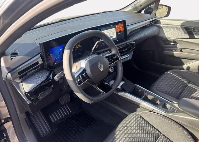 Renault CLIO 1.8 Hybrid 160 techno - pack première met verwarmbare en verstelbare stoelen