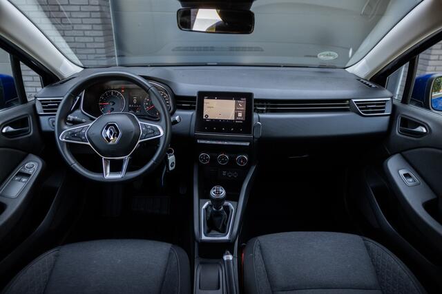 Renault CLIO 1.0 TCe Zen | CarPlay | PDC | Navi |