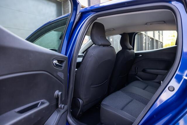 Renault CLIO 1.0 TCe Zen | CarPlay | PDC | Navi |