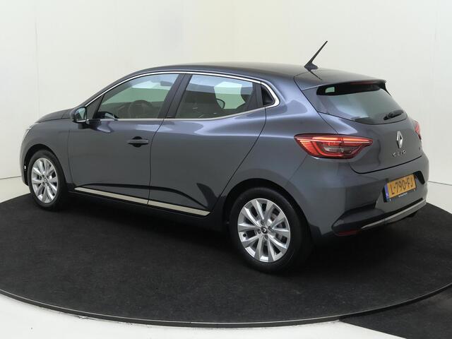 Renault CLIO 1.6 E-Tech Hybrid 140 Intens | Climate control | Half leder | LM velgen