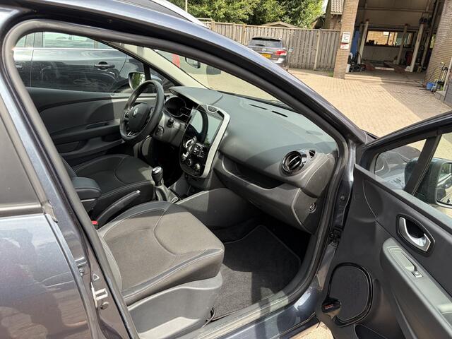 Renault CLIO Estate 0.9 TCe Zen TREKHAAK CARPLAY CAMERA