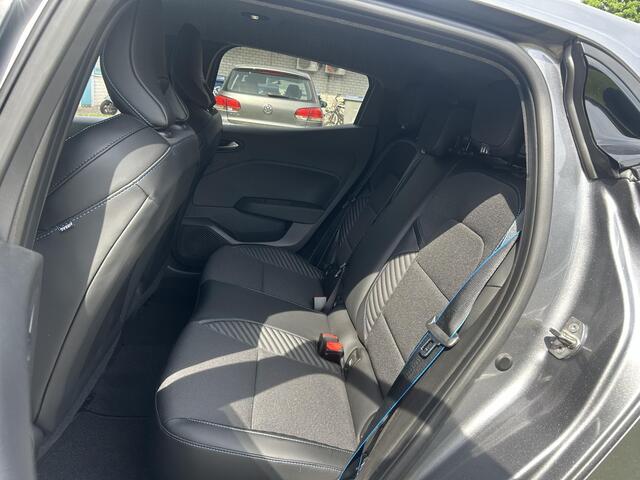 Renault CLIO 1.6 E-Tech Full Hybrid 145 esprit Alpine / 360 Around View / Bose Audio / Dodehoek detectie / Adaptieve Cruise Control / Dealer Onderhouden / 1e Eigenaar /