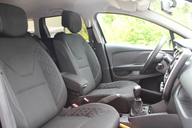 Renault CLIO Estate 0.9 TCe Limited | navigatie | airco | parkeersensoren
