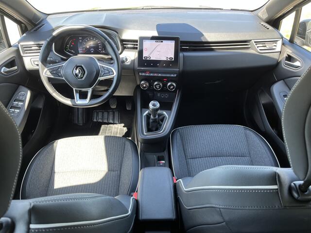 Renault CLIO 1.0 TCe Intens / Dealer onderhouden / Navigatie / Camera / Parkeerhulp V+A / Stoelverw. Stuurverw / LMV /