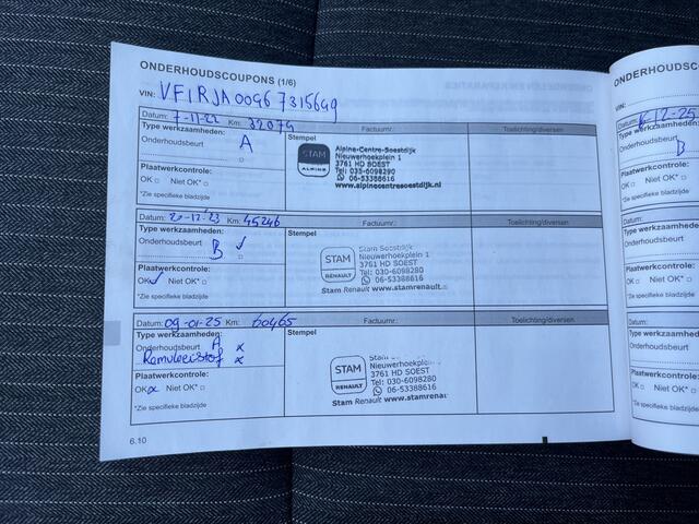 Renault CLIO 1.0 TCe Intens / Dealer onderhouden / Navigatie / Camera / Parkeerhulp V+A / Stoelverw. Stuurverw / LMV /