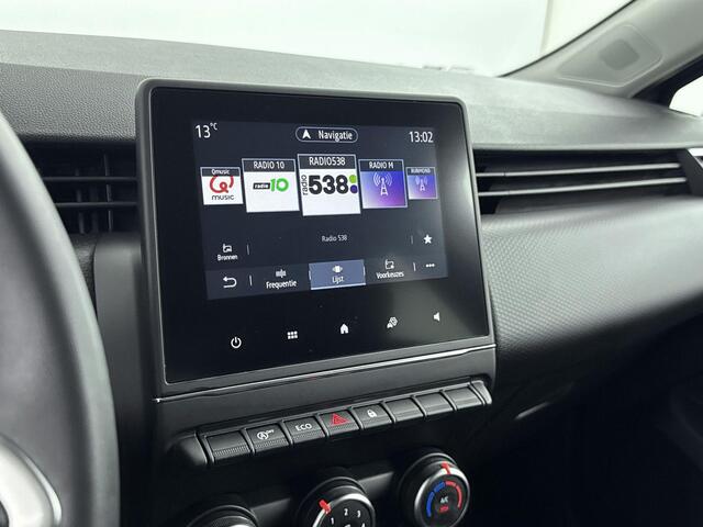 Renault CLIO 1.0 TCe Zen 90PK | Navigatie | Cruise Control | Parkeersensoren | Armsteun | Apple CarPlay & Android Auto