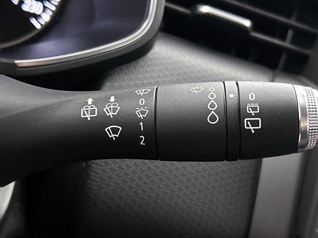 Renault CLIO 1.0 TCe Zen 90PK | Parkeersensoren | Lichtmetalen Velgen | Cruise Control | Apple CarPlay & Android Auto