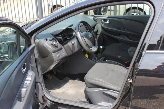 Renault CLIO Estate 0.9 TCe Limited, Navigatie, Trekhaak, Airco!