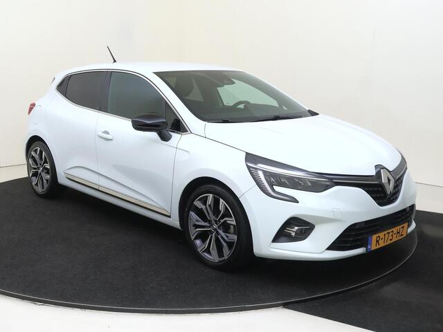 Renault CLIO 1.6 E-Tech Hybrid 140 Intens | airco automatisch | Apple Carplay/Android | cruise control | LED koplampen | lichtmetalen velgen 17" | navigatiesysteem full map |