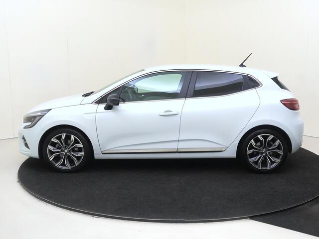 Renault CLIO 1.6 E-Tech Hybrid 140 Intens | airco automatisch | Apple Carplay/Android | cruise control | LED koplampen | lichtmetalen velgen 17" | navigatiesysteem full map |