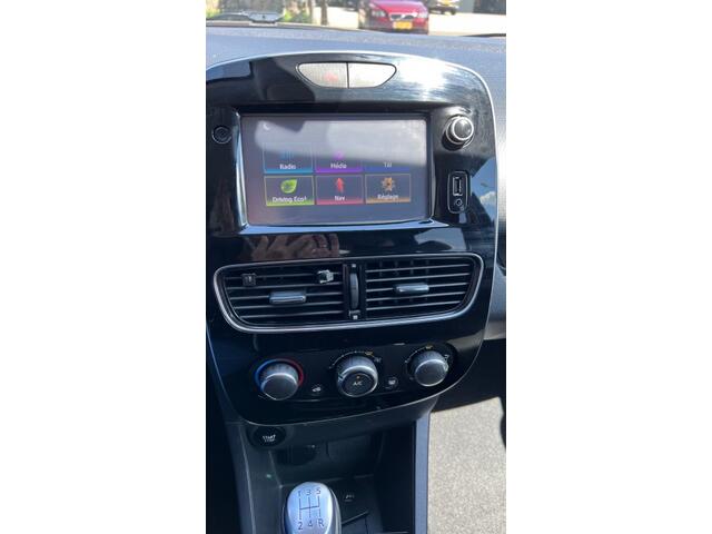Renault CLIO Estate 0.9 TCe Limited