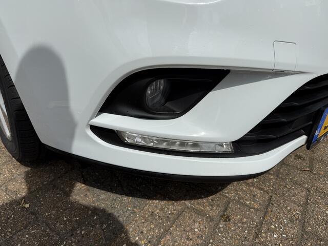 Renault CLIO 0.9 TCe Limited NAVIGATIE AIRCO LICHTM.VELGEN PARK.SENSOREN