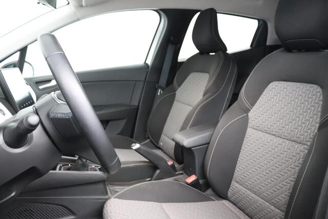 Renault CLIO 1.0 TCe 90 Evolution | Navigatie | 16"velgen | Parkeersensoren |