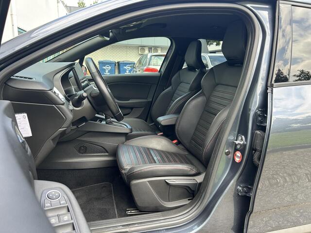 Renault CLIO 1.6 E-Tech Hybrid 145 R.S. Line / Groot Scherm / Lederen Bekleding / Dealer Onderhouden / Camera / Apple Carplay / Android Auto /